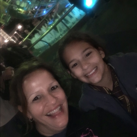 Meet your Posher, Kell - Picture 1 of 1